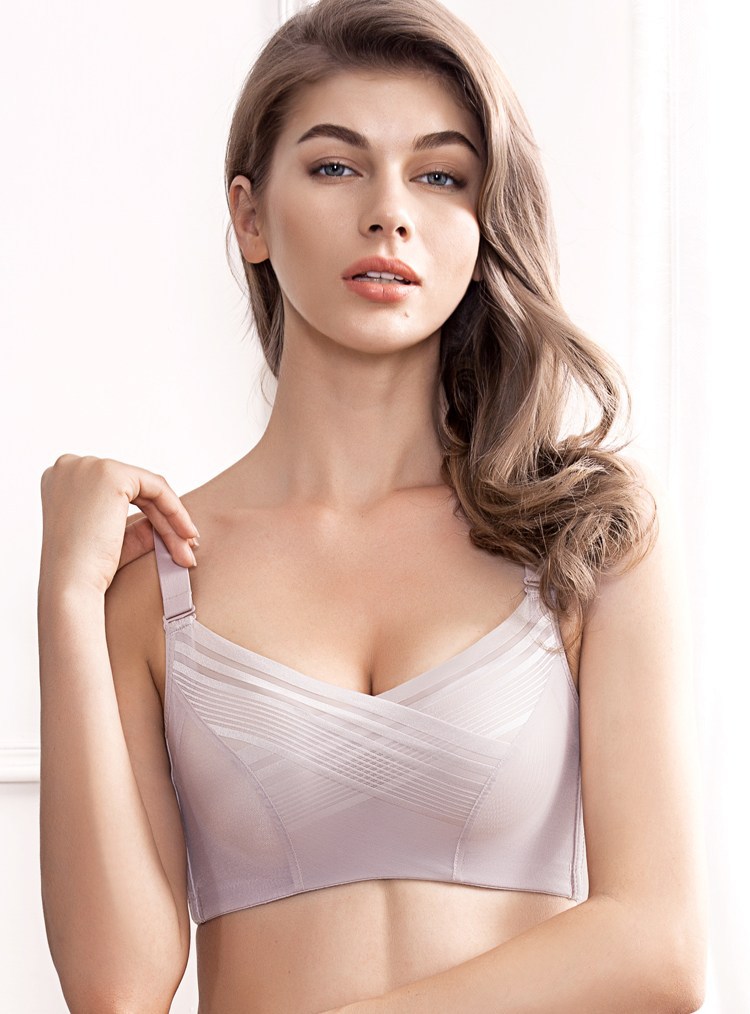8101 Light stripe Catcher No trace Underwear Side closing Gather Thick Cup Adjustment type Bras