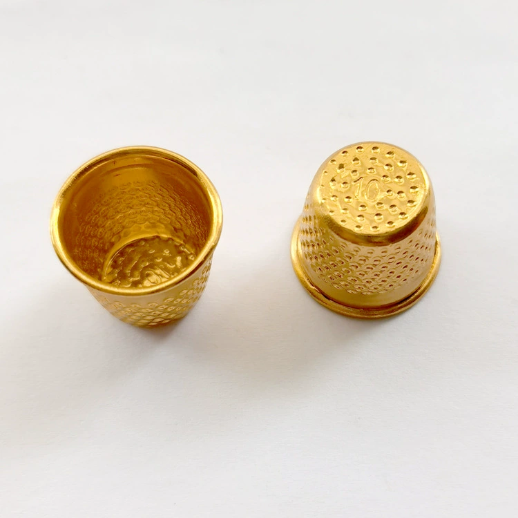 Подлинная бытовая серповидная подкладка? Пояснение: исходная фраза: "Genuine household thimble, ring pinholes, fingertip thimble thimble thimble with hat with hat, top mouth gold tip needle"