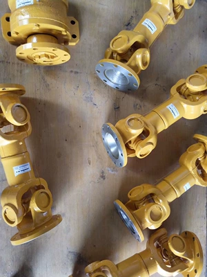 In stock supply Longgong 833 862 850 loader front and rear drive shaft assembly Bridge hanger universal joint (Ötürücü vallar)