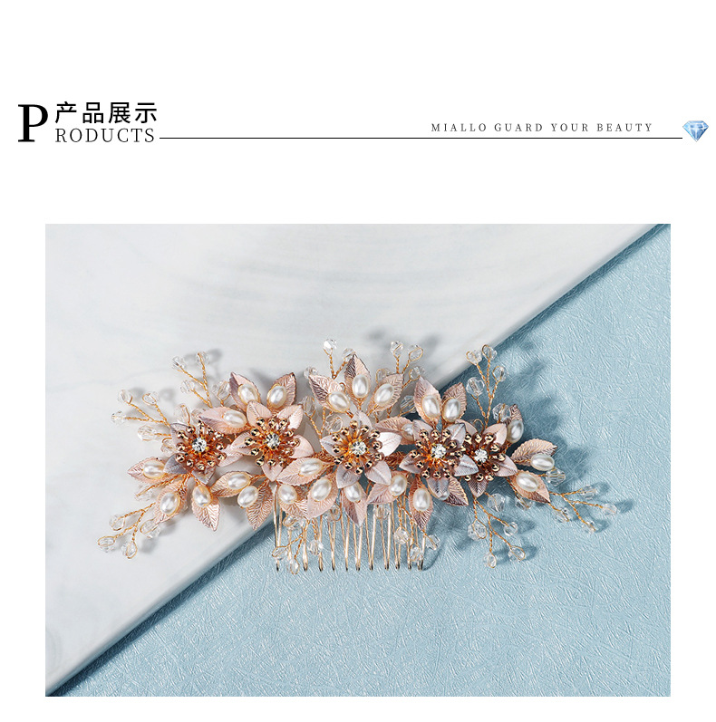 Korean New  Wedding  Antique Pearl Handmade Flower Bride Wedding Dress Hair Insert Comb display picture 4