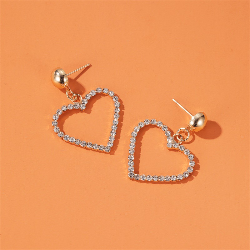 New Style Love Earrings Sweet Heart-shaped Hollow Earrings Girl Heart Diamond Peach Heart Earrings Wholesale Nihaojewelry display picture 5