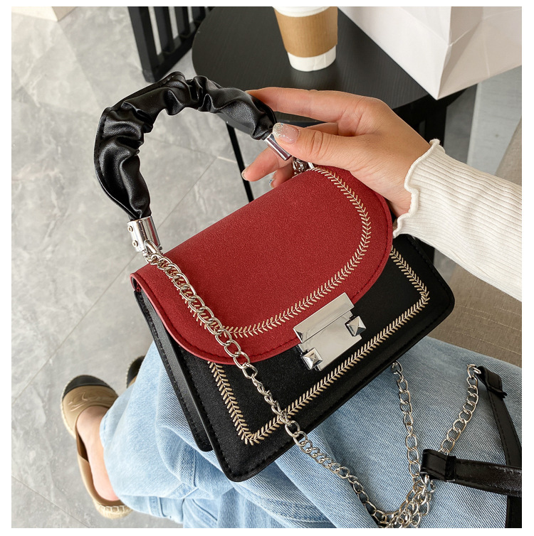 New Simple Trendy Fashion Messenger Bag display picture 7