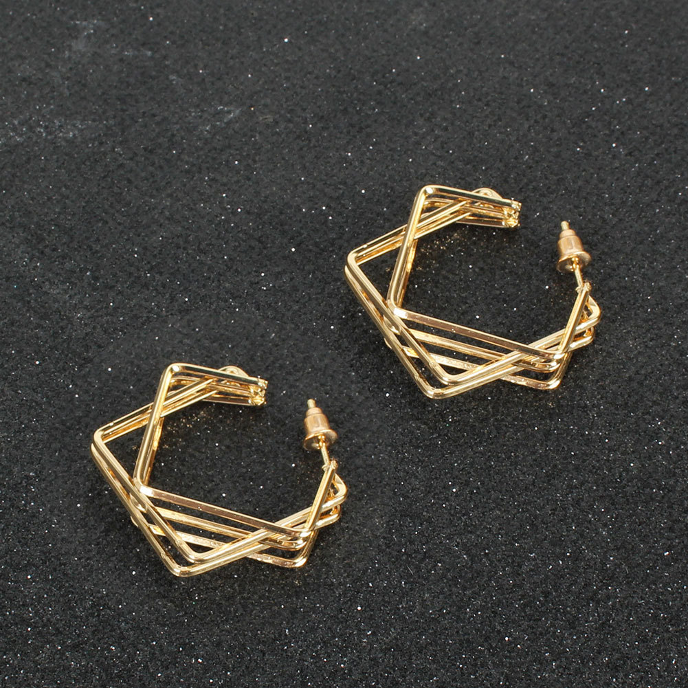 Retro Alloy Irregular Square Metal Earrings display picture 3