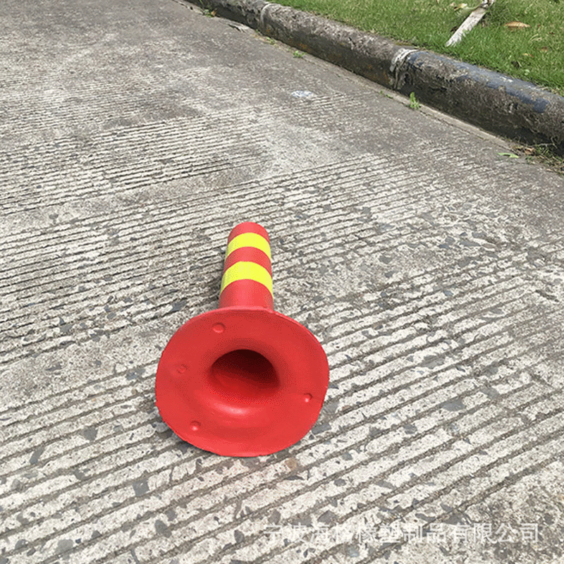 厂家供应 交通警示柱 固定式警示柱 分道警示柱 警示柱 EVA警示柱