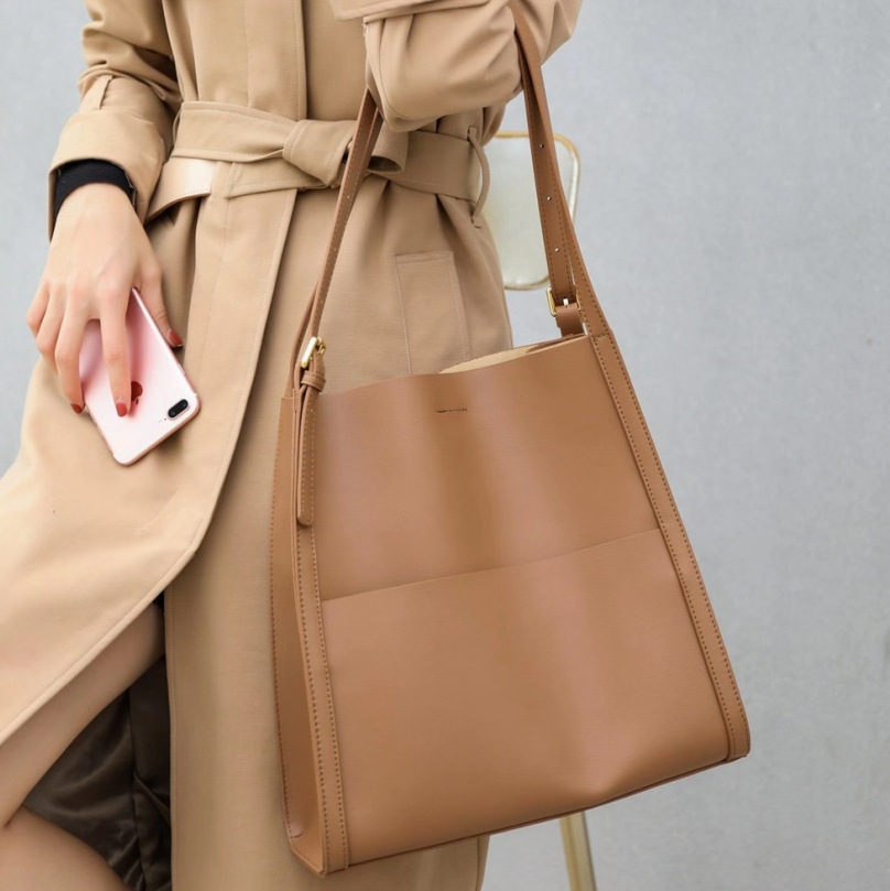 女包定制2020新款牛皮大容量斜跨包欧美时尚百搭手提包批发代加工|ru