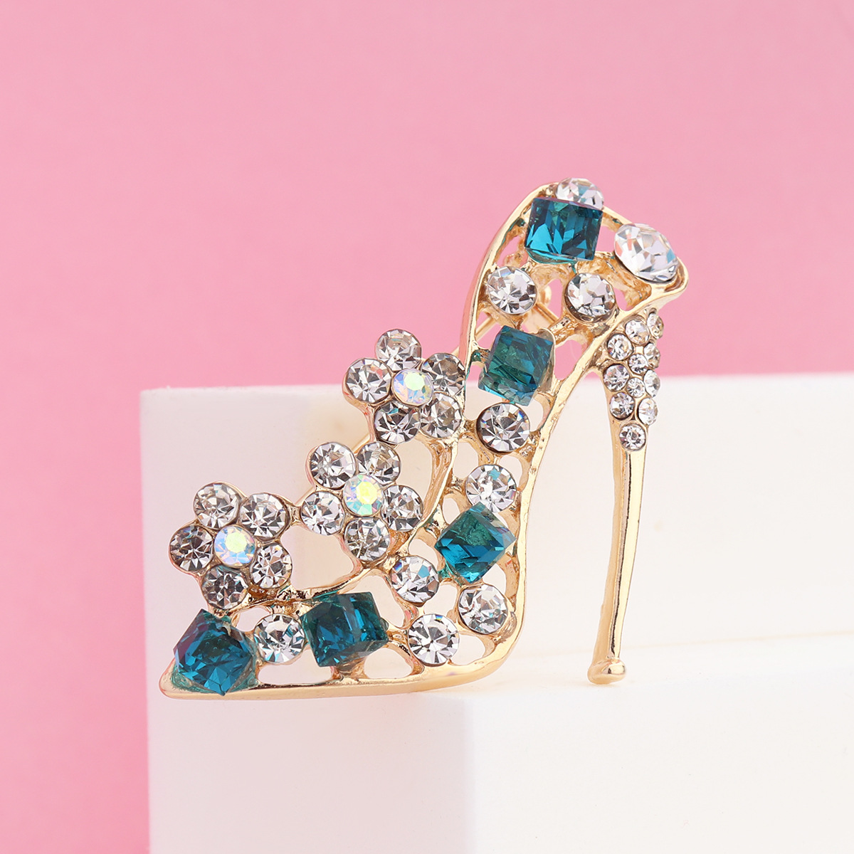 Brooches Classification Holiday, Daily Occasion Pin Alloy Asymmetrical Inlay Rhinestones Women's Brooches