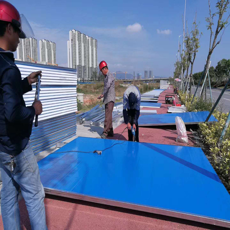 厂家直销 地铁施工夹芯板围挡 建筑工地夹芯板围挡 围挡夹心板