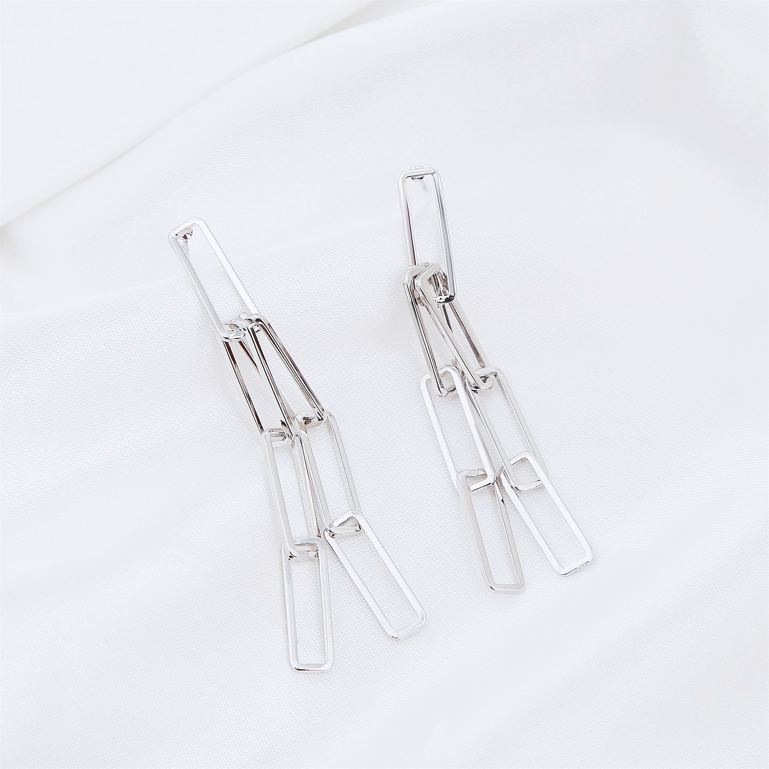 Metal Geometric Irregular Pattern Long Earrings display picture 6