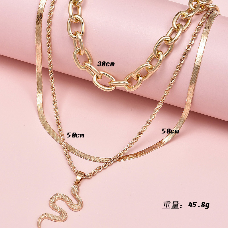 Mode Serpentine Anhänger Mehrschichtige Halskette display picture 5