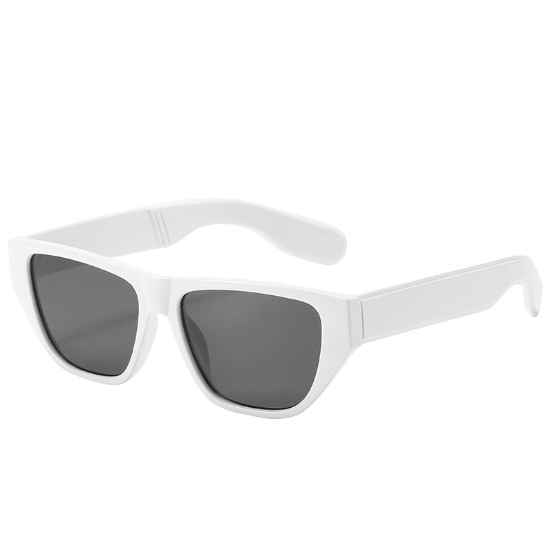 Nueva D casa pequeño marco gafas de sol hombres y mujeres transfronteriza personalidad europea y americana pequeño ojo de gato gafas de sol primavera y verano ventas directas de fábrica