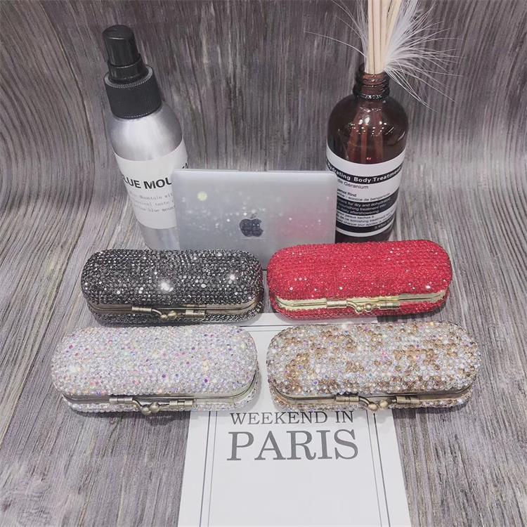 Diamante de cristal lápiz labial cubierta protectora con tapa caja almacenamiento portátil único nuevo Ventas Directas la fábrica