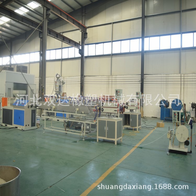 厂家生产PVC透明条生产线    PVC透明条挤出机  双达厂家