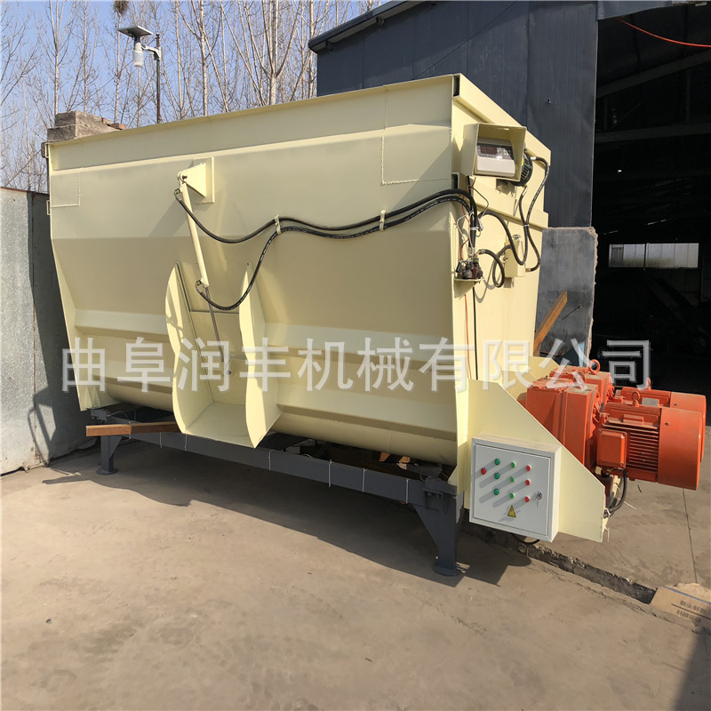 西安牵引式TMR搅拌机 TMR搅拌机价格