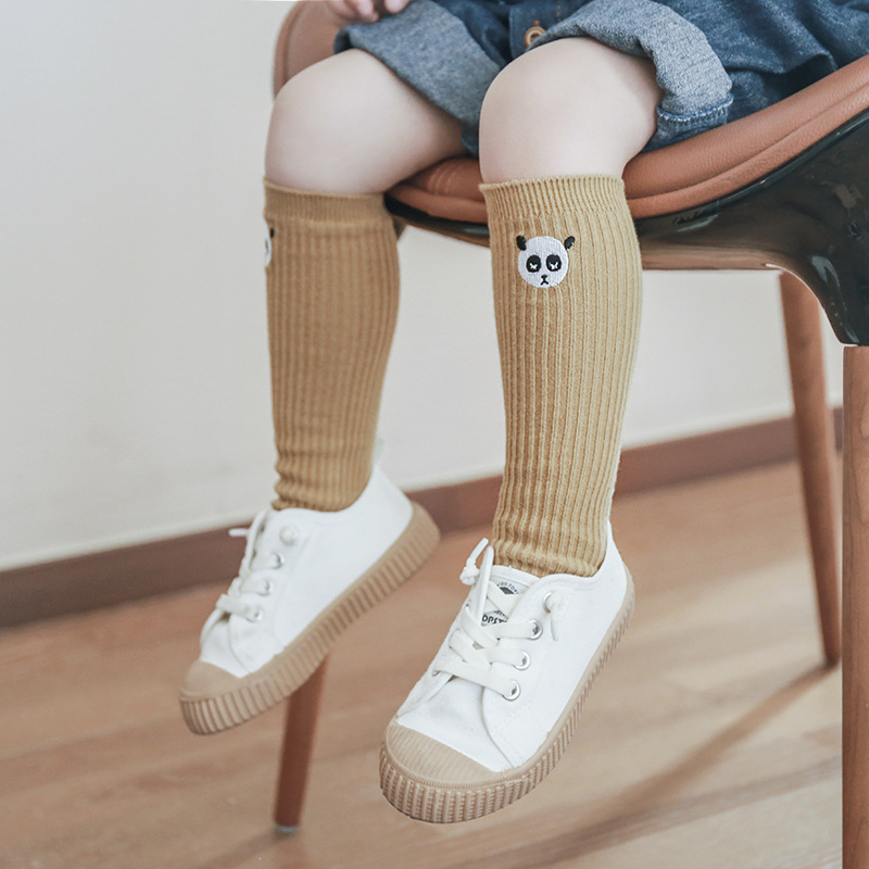 Primavera/Verano 2020 nuevos calcetines para niños calcetines de media pantorrilla de dibujos animados bordados calcetines para bebés calcetines altos para niños y niñas calcetines para padres e hijos