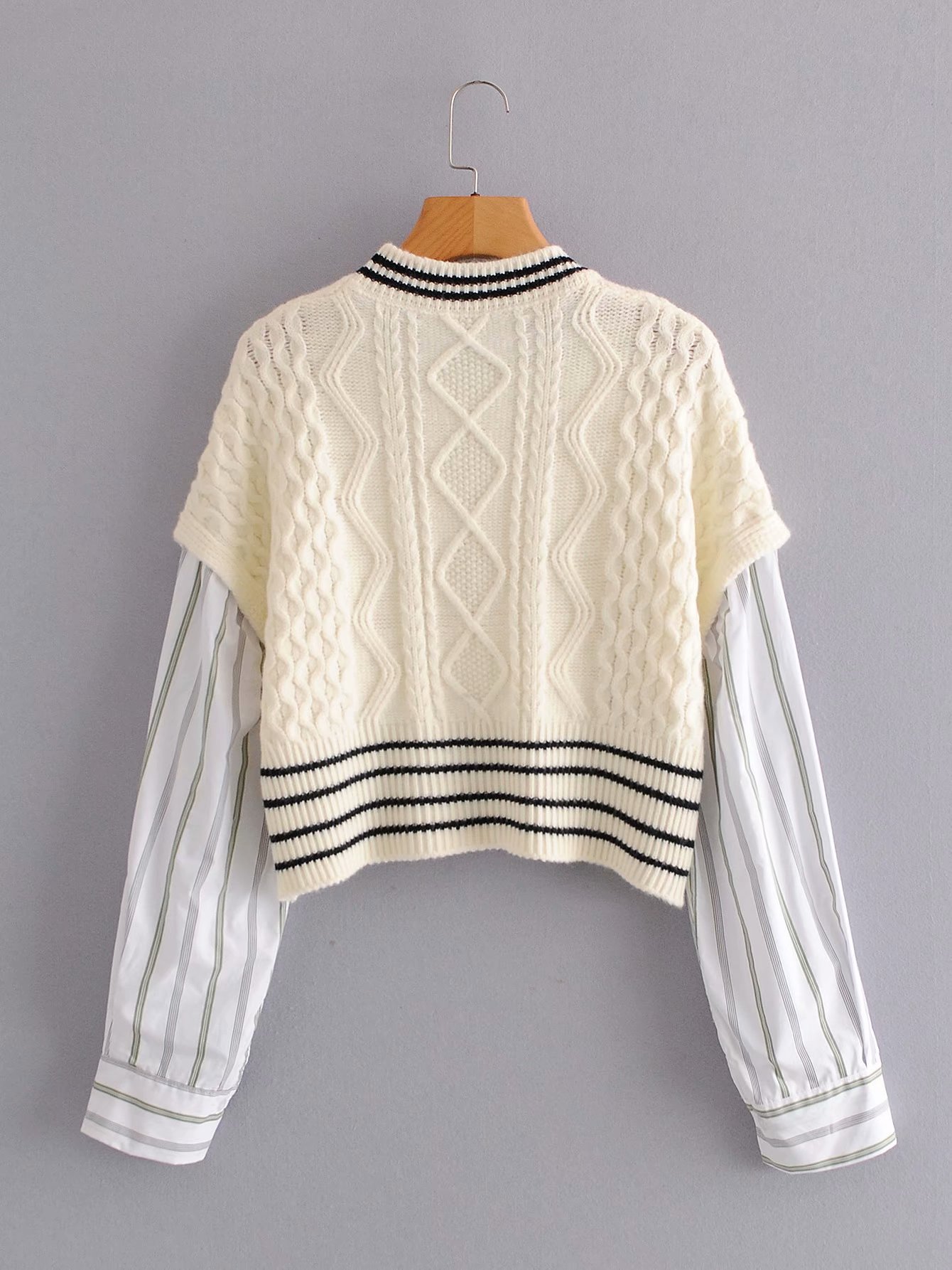 women s new round neck fake two-piece striped sleeve twist sweater  NSAM6781