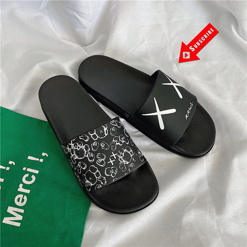 New men's slippers for summer couples going out, trendy home non-slip soft soles, fashionable and personalized outer wear beach sandals and slippers