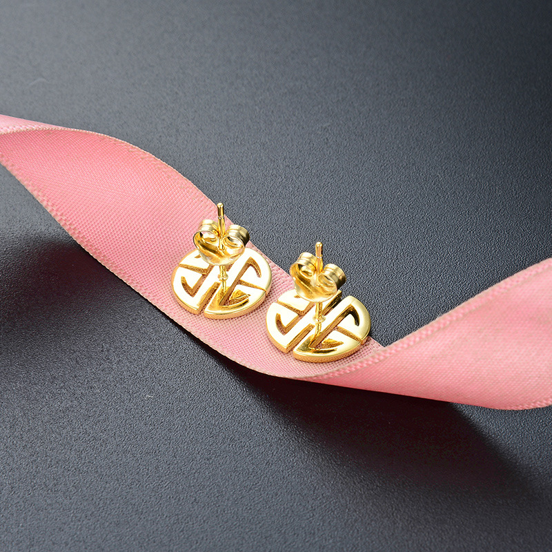 Estilo chino simple s925 pendientes de plata estilo japonés y coreano dulce retro geométrico pendientes de oro fuente al por mayor