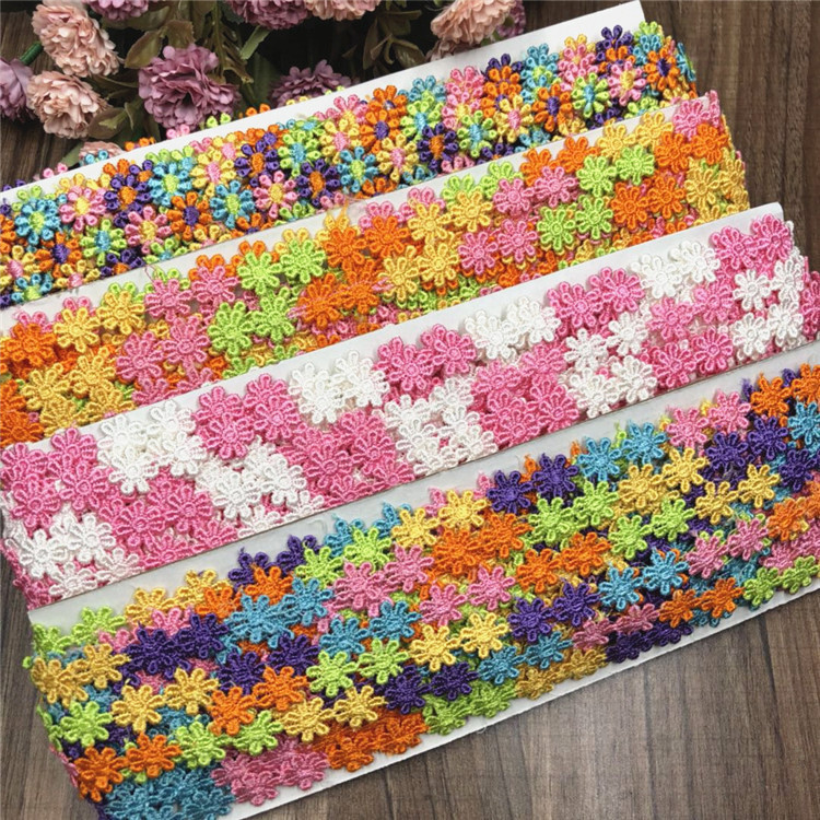 7瓣1.4CM水溶刺绣小花朵 娃娃衣/饰品装饰贴花 蕾丝花边补丁贴