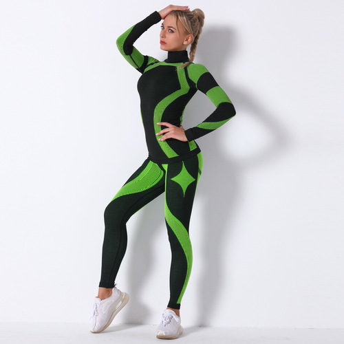 European and American seamless knitted striped sports yoga long-sleeved two-piece outdoor sports yoga set!