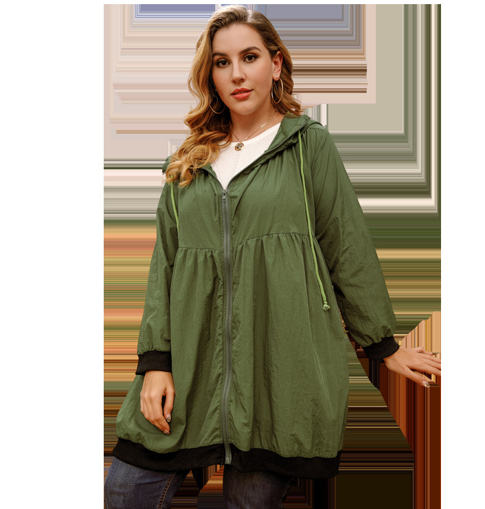 6005 plus size model