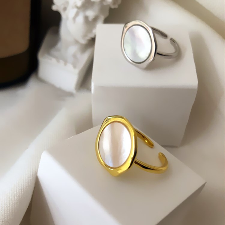 Geometric Ring Image 7