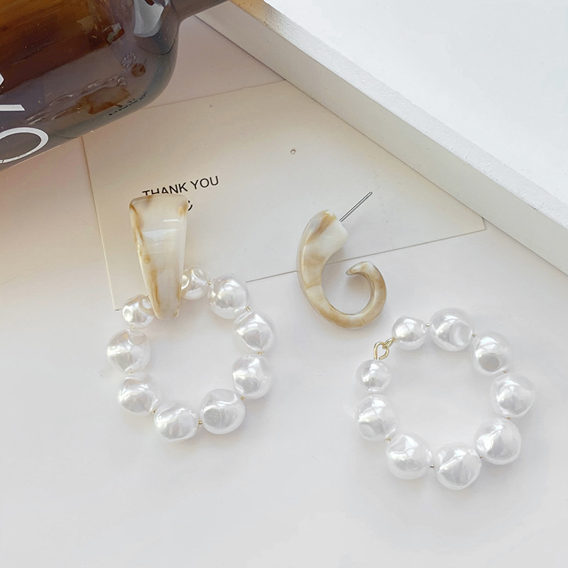 Brand retro earrings from pearl