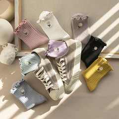 Spring new style cotton sweet lace mid-calf women's socks, fashionable and versatile, fungus-edged small flower embroidery Japanese style pile socks