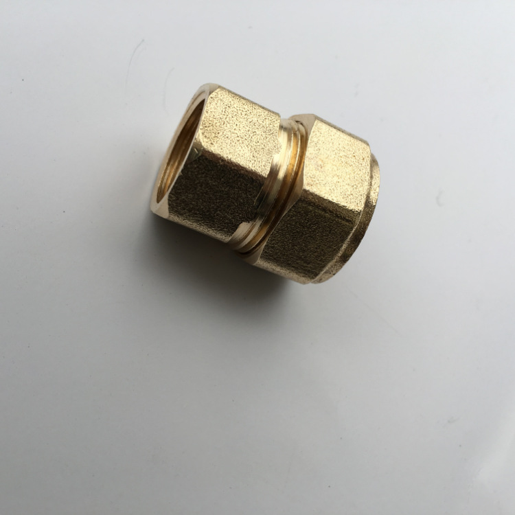 国巨20*1/2F内丝直接 卡套式铜管件 铝塑管铜接头