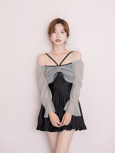 Hot spring swimsuit for women  new one-piece slimming belly-covering Korean ins small breast push-up boxer swimsuit for women