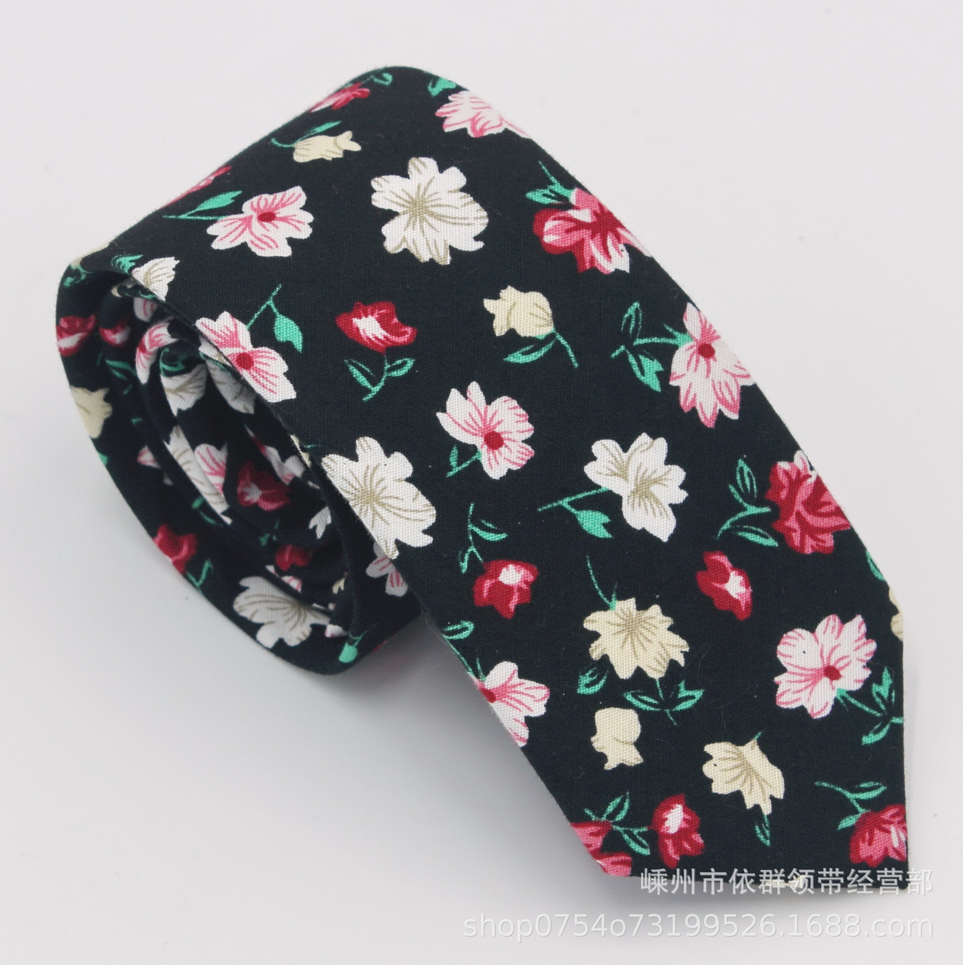Los fabricantes venden al por mayor corbata de algodón para hombres de estilo chino 6cm de ancho y estrecho corbata estampada casual de moda floral en stock