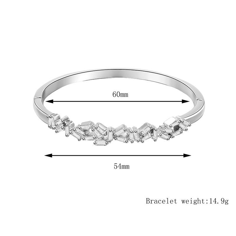 Fashion New Alloy Bracelet Micro Inlaid Zircon Trend Jewelry Wholesale Nihaojewelry display picture 2