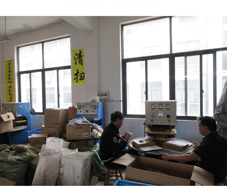 22635842438_911436520.jpg?__r__=1605335942715