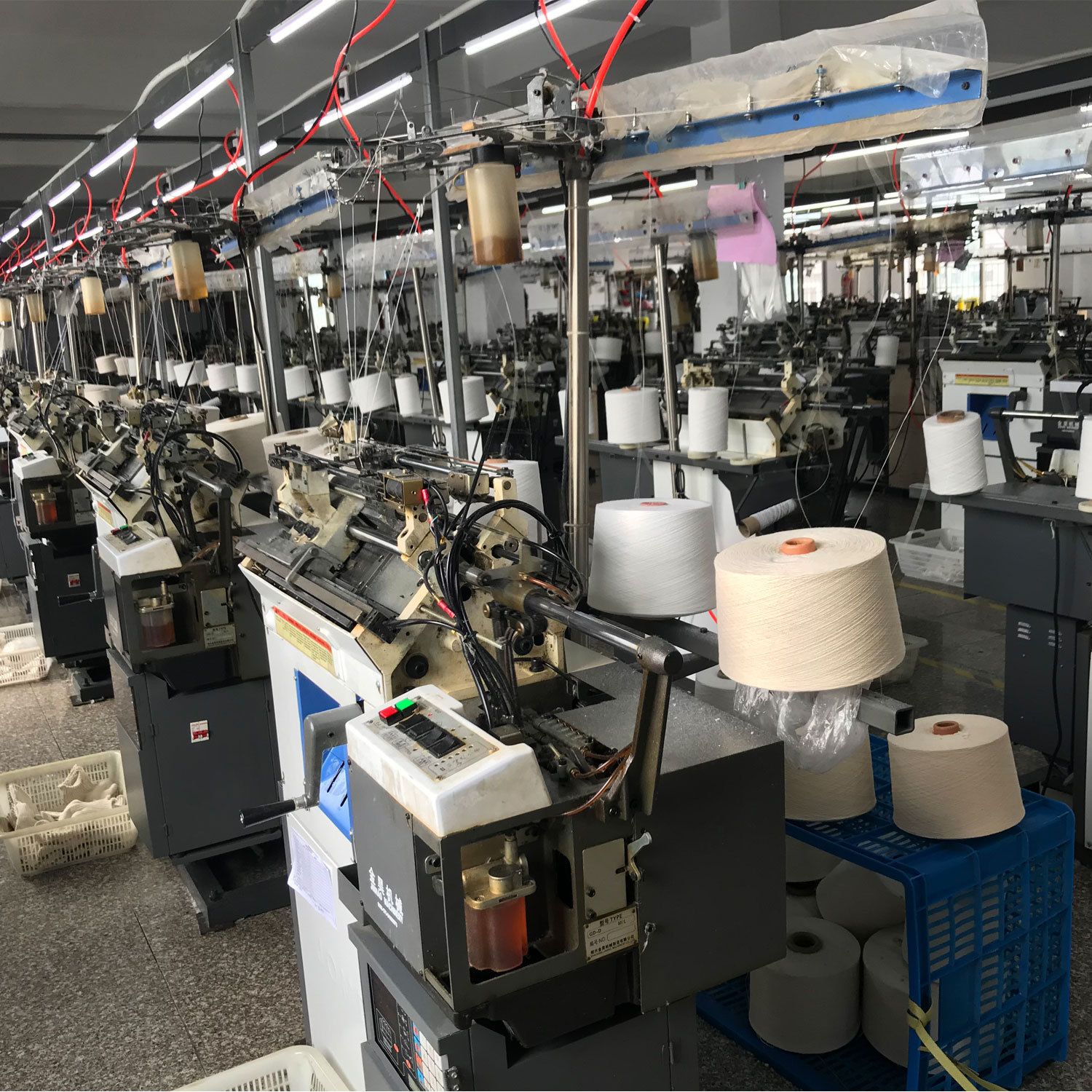 11375156776_1469761960