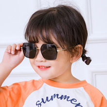 ����ͯƫ��̫��R1029�r�н����c�����RС����Ůuv400ī�R���