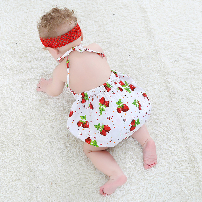 Summer New Comfortable Navy Collar Strawberry Triangle Romper Romper 0-3 Years Old Children's Wear display picture 4