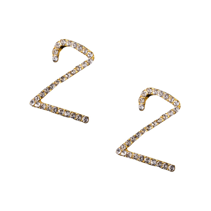 New Earrings Alloy Inlaid Zircon Earrings 26 English Alphabet Earrings Pendant Explosion Models Wholesale Nihaojewelry display picture 16