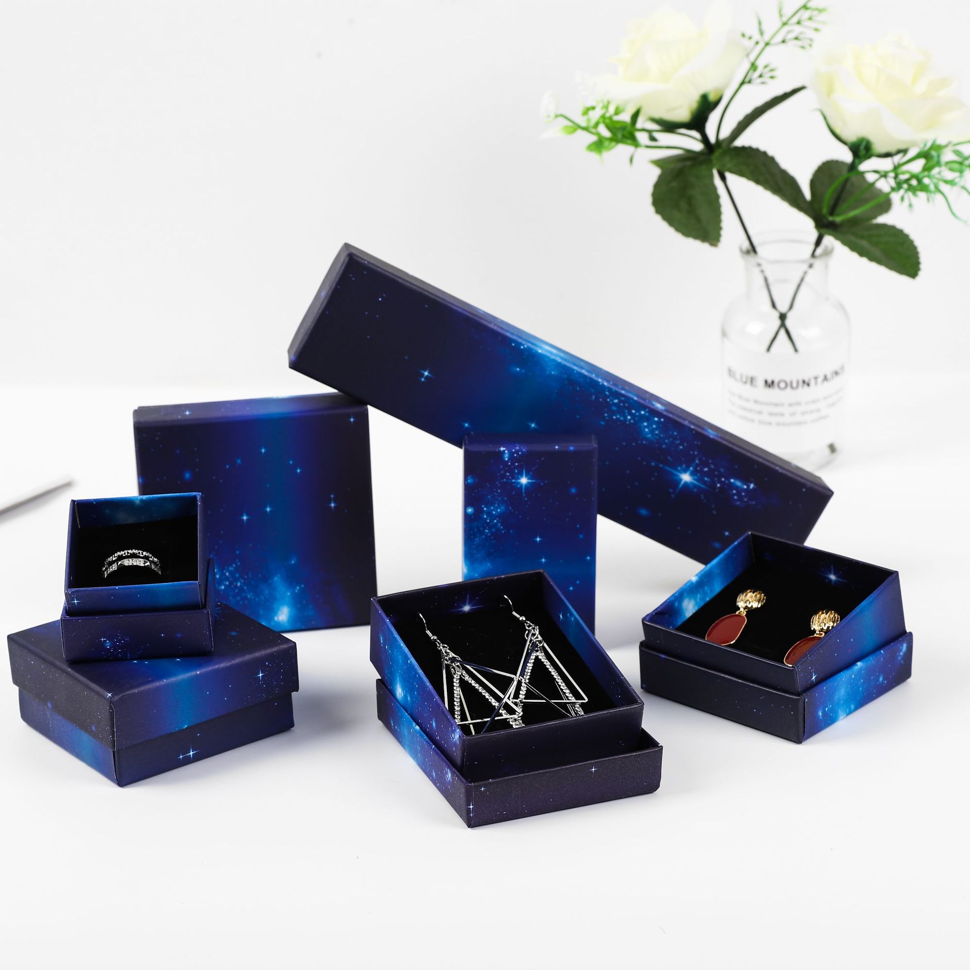 88g Weight Jewelry Boxes Classification 1 Piece Fashion Starry Sky Paper Jewelry Boxes