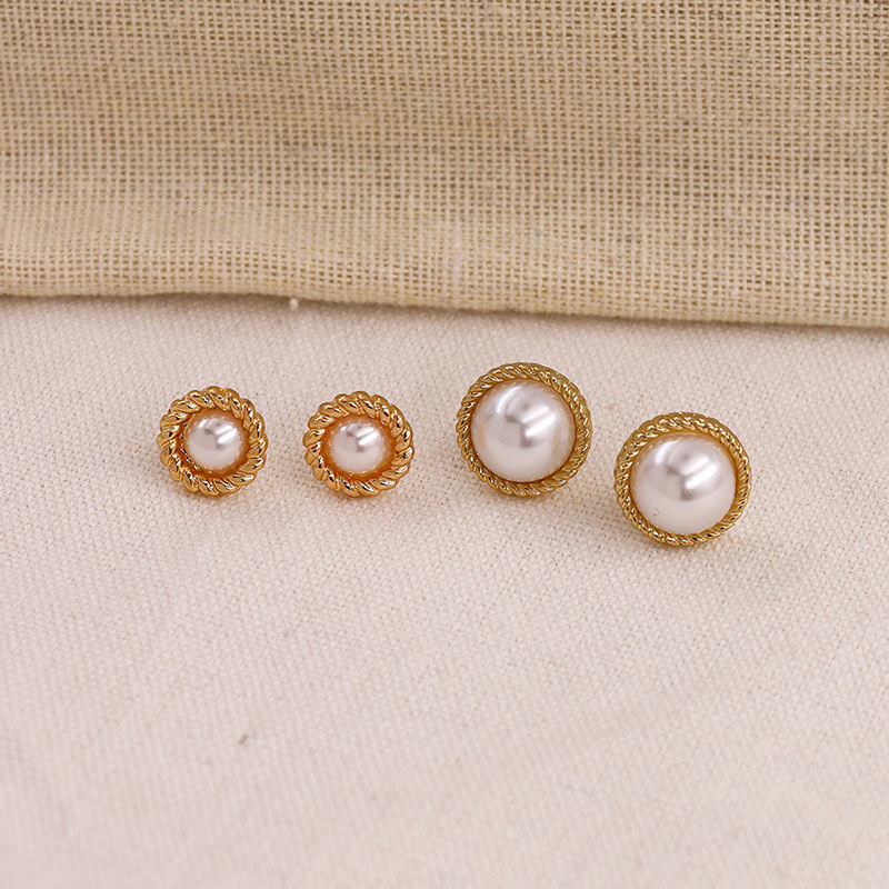 New  Set 2 Pairs Of Metal Inlaid White Pearl Stud Earrings display picture 2