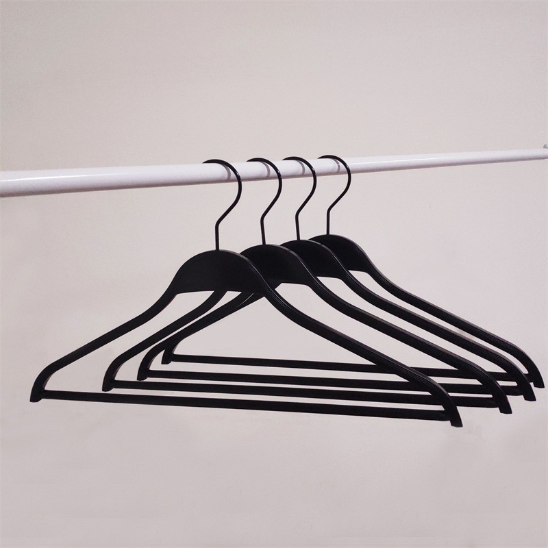 Selling Bright black coat hanger Large solid Plastic clothes Child support No trace Simplicity Clothes hanging man Clothes hanger lengthen