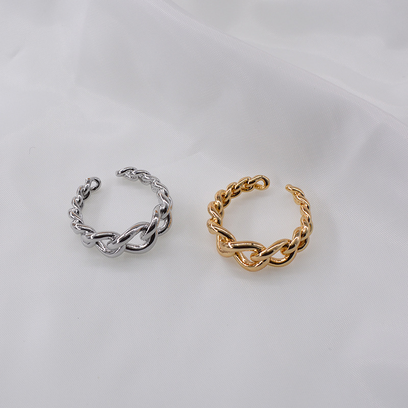 Simple Metal Chain Ring Female Korean Chain Rings Retro Hollow Opening Ring display picture 4