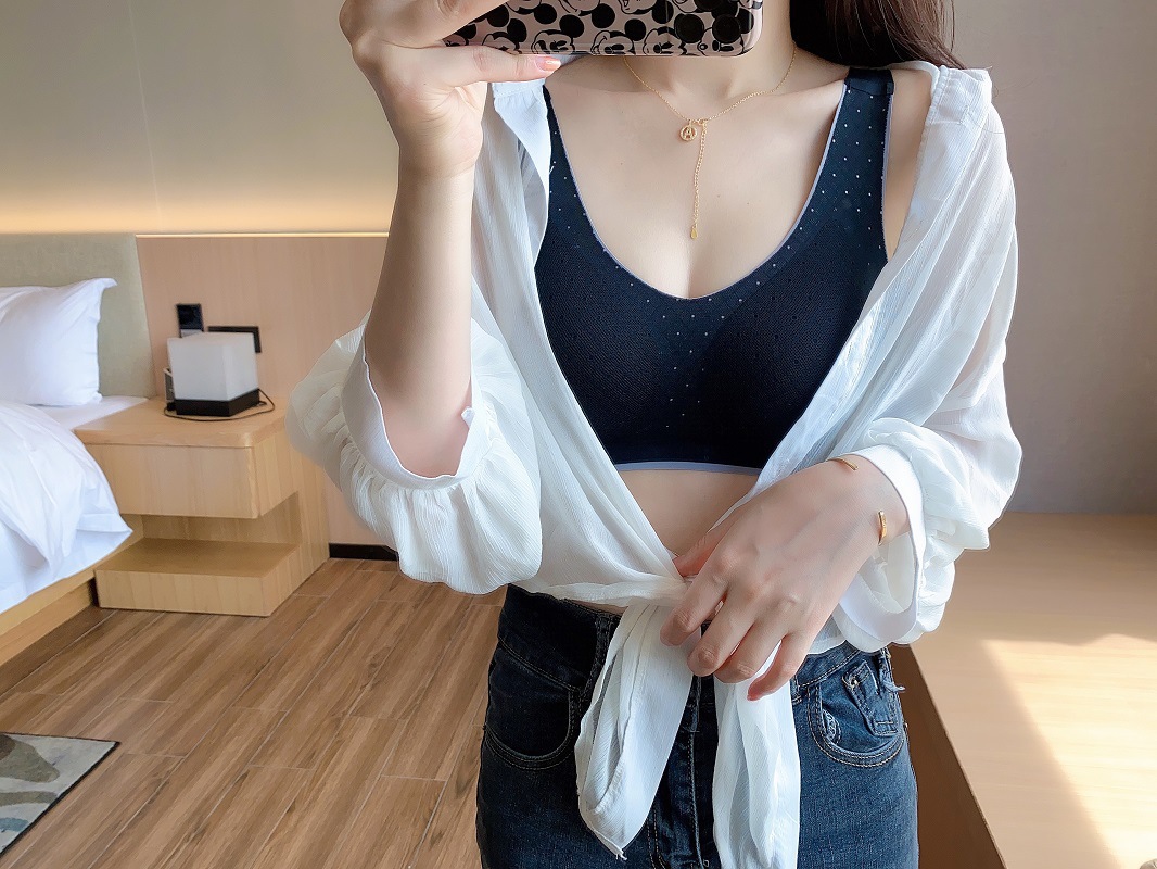 2021新品星空蕾丝乳胶无痕内衣女简约撞色舒适聚拢无钢圈运动文胸|ms