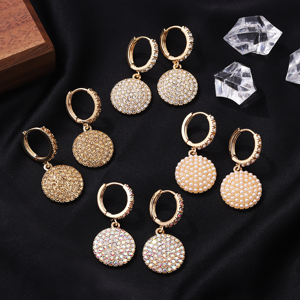 Fashion Alloy Inlaid Pearl Punk Earrings display picture 1