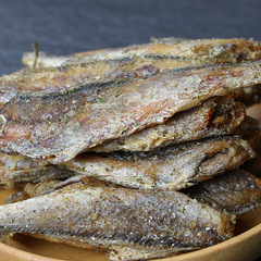 Internet celebrity grilled yellow croaker, crispy small yellow croaker, delicious fish snacks, small food manufacturers wholesale dropshipping