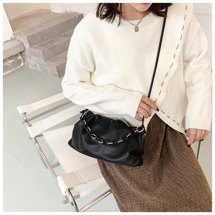 Cloud Fashion Casual Messenger Simple Diagonal Shoulder Bag display picture 3