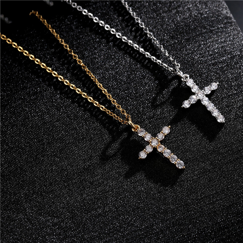 Simple Cross Pendant Preserving Electroplated Copper Micro-inlaid Zircon Necklace display picture 3