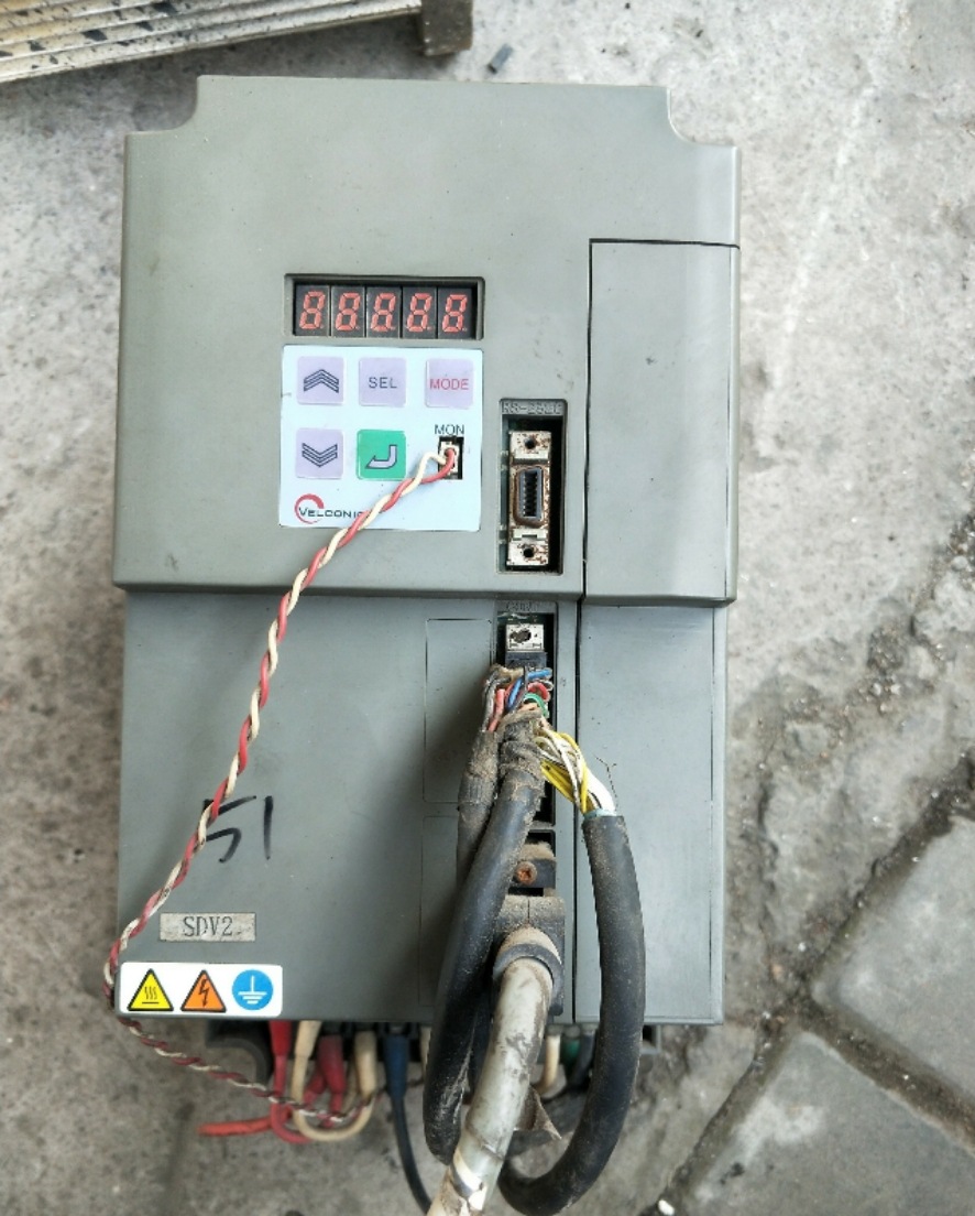 东荣伺服驱动器 VLAST-050P3V-XX  VLAST-070P3V-XX