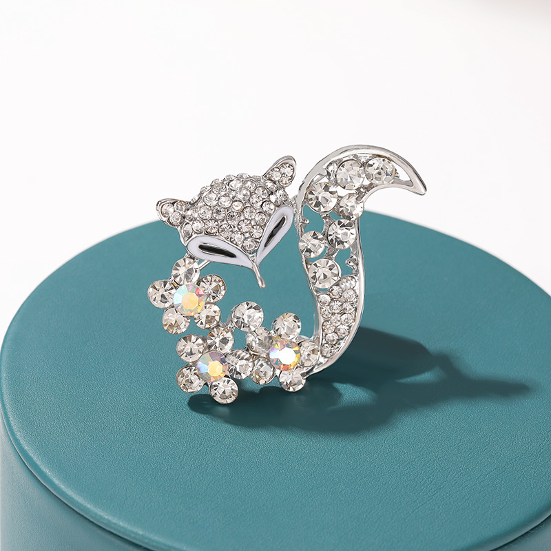 Cute Fox Alloy Plating Rhinestones Women's Brooches display picture 1