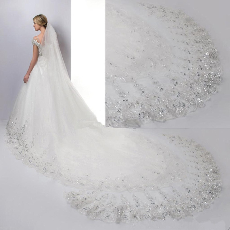 Robe de mariée en Swissnet - Ref 3441460 Image 1