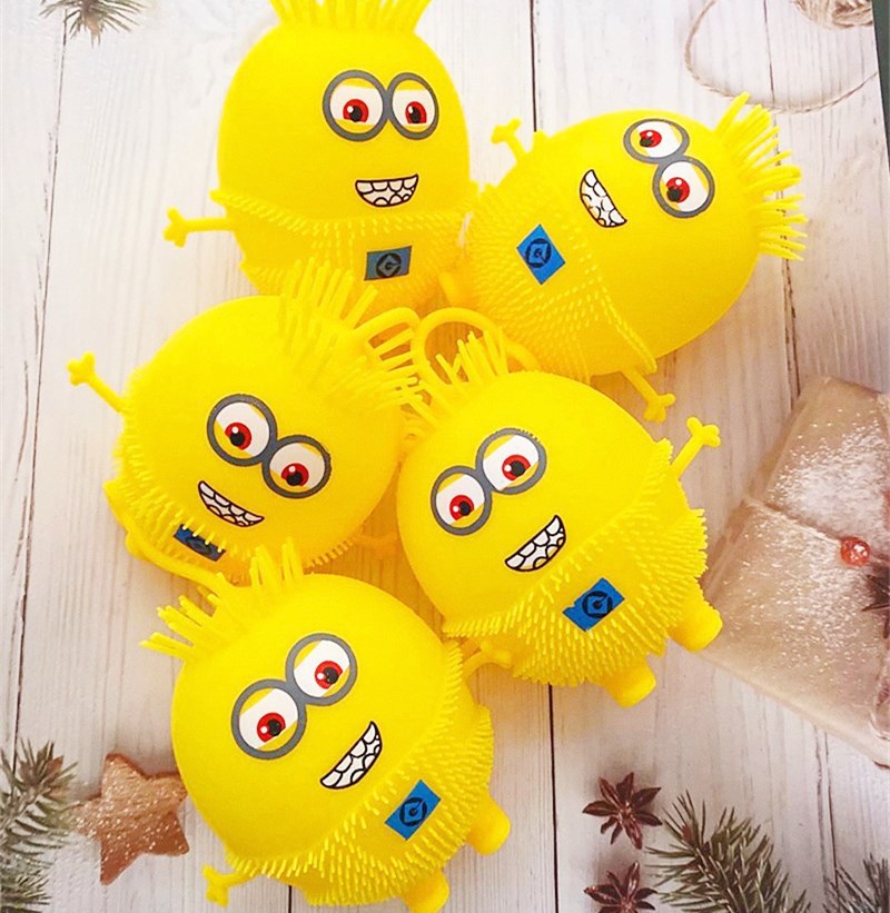 卡通黄人捏捏球发光发泄包子毛毛球弹力闪光球地摊货儿童玩具批发|ms