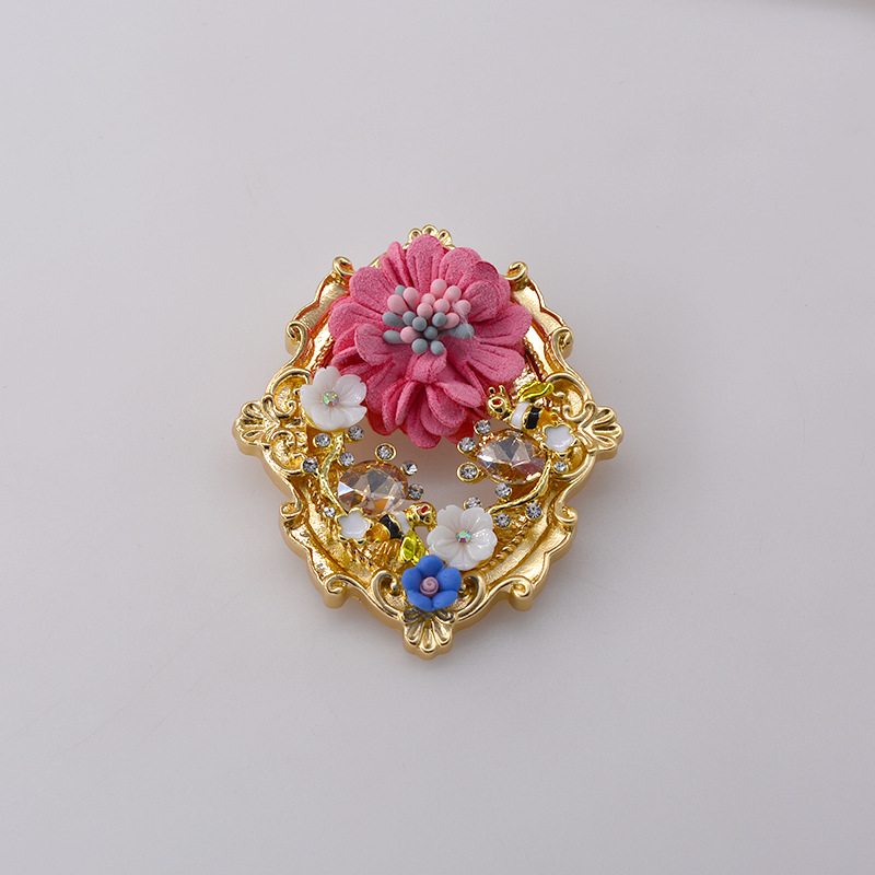 Broche Couronne De Fleurs Pour Femmes À La Mode display picture 6